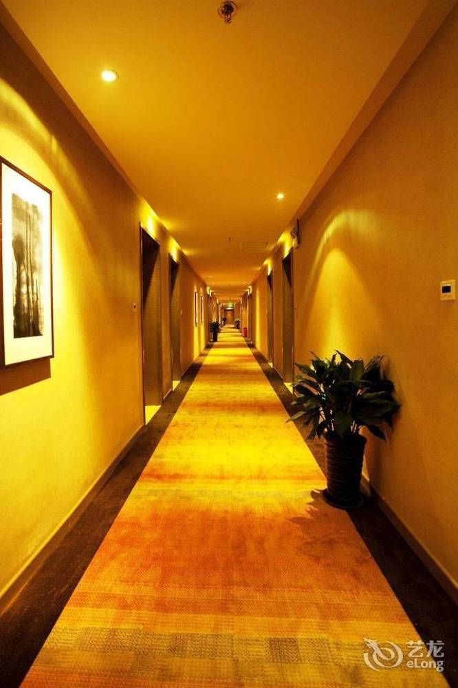 Heyi Hotel Hefei Changjiang Middle Road Exterior photo